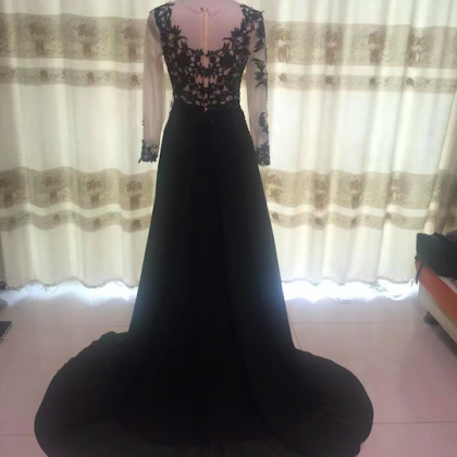 Black Prom Dresses Long Sleeve V Neck Chiffon..