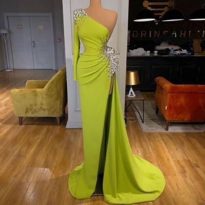 Green Evening Dresses 2023 One Shoulder Beaded..