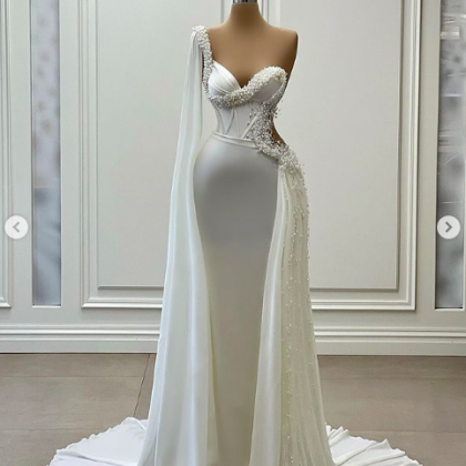One Shoulder Luxury Wedding Dresses For Women..