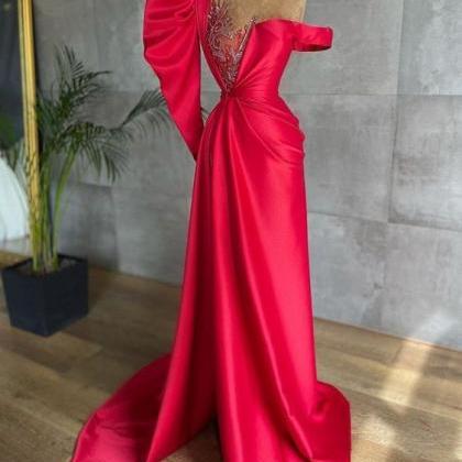 Red Prom Dresses Long Sleeve Beaded Applique Satin..