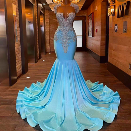 Crystals Luxury Prom Dresses For Black Girls..