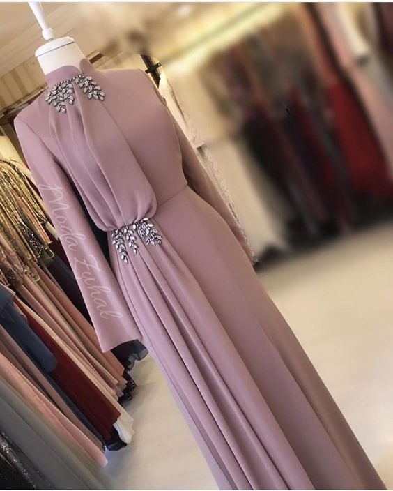 Dusty Pink High Neck Prom Dresses 2023 Long Sleeve Vintage Beaded Elegant Muslim Prom Gown Vestido De Festa De Longo 2024