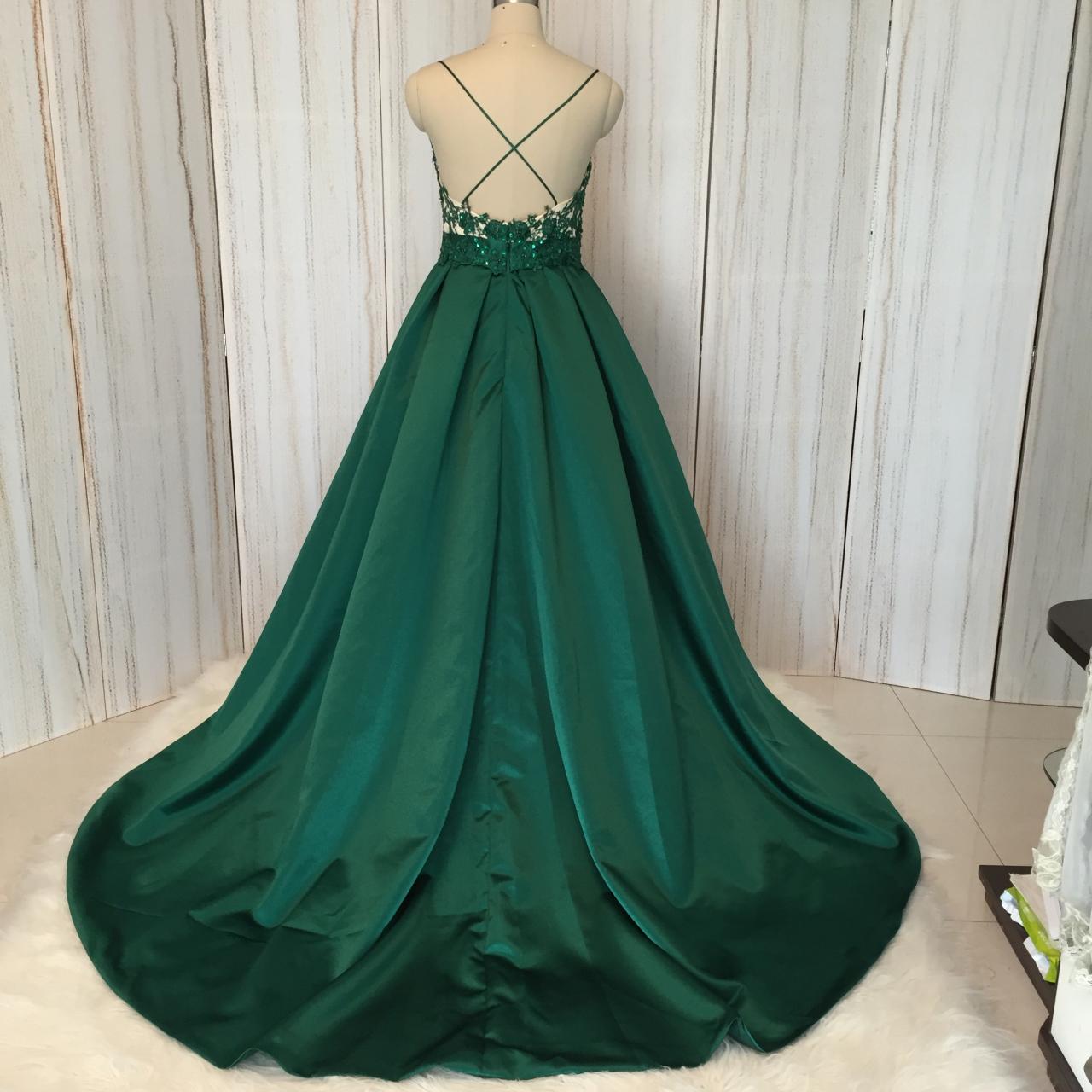 Spaghetti Strap Green Prom Dresses A Line Satin Lace Applique Beaded ...