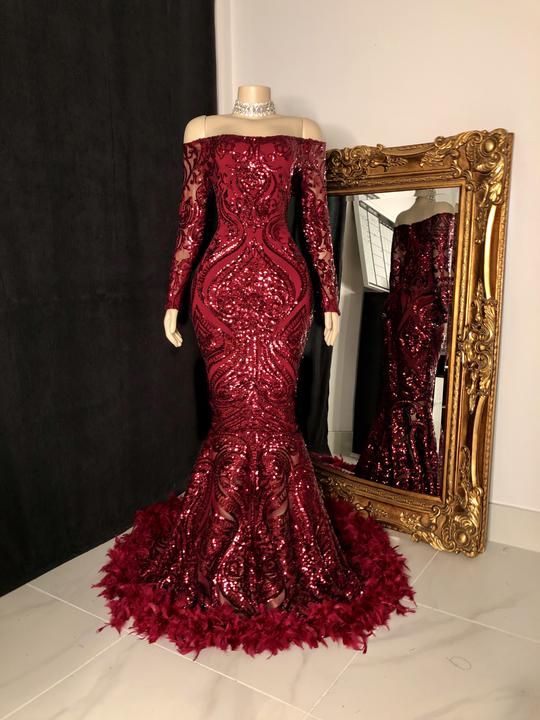 Burgundy Prom Dresses Sparkly Long Sleeve Off The Shoulder Feather Mermaid Prom Gown Women Fashion Design Robe De Soirée Femme
