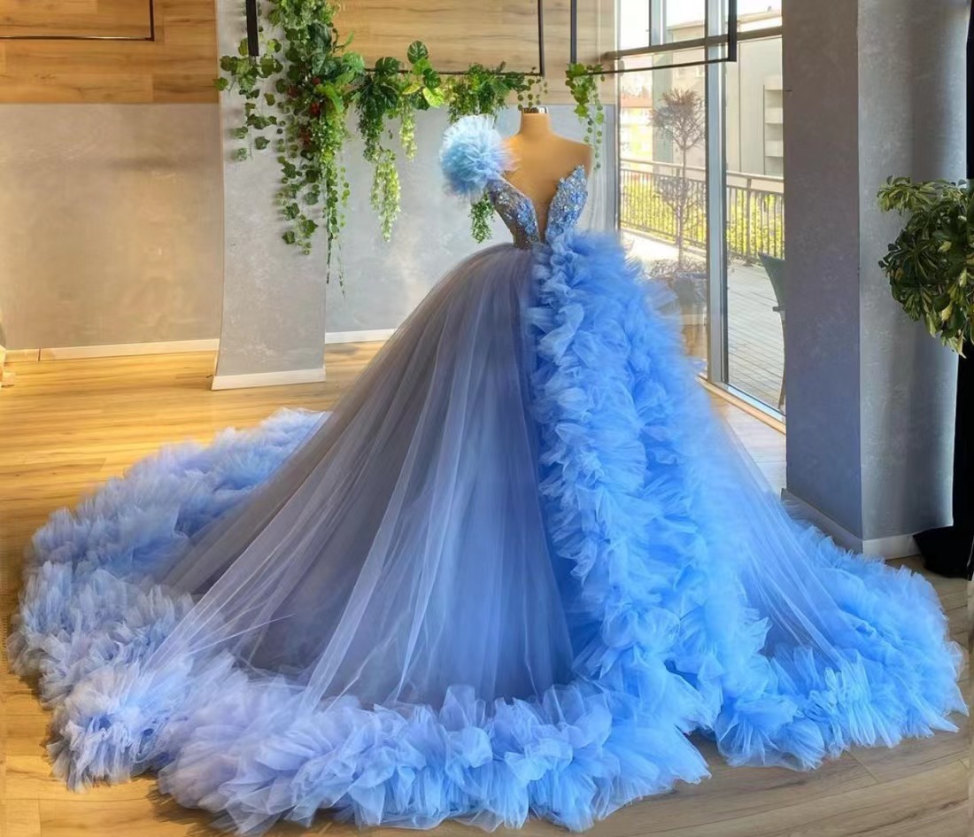 One Shoulder Blue Prom Dresses Ball Gown Beaded Lace Applique Tiered Elegant Princess Prom Gown Robes De Cocktail Vestidos De Fiesta
