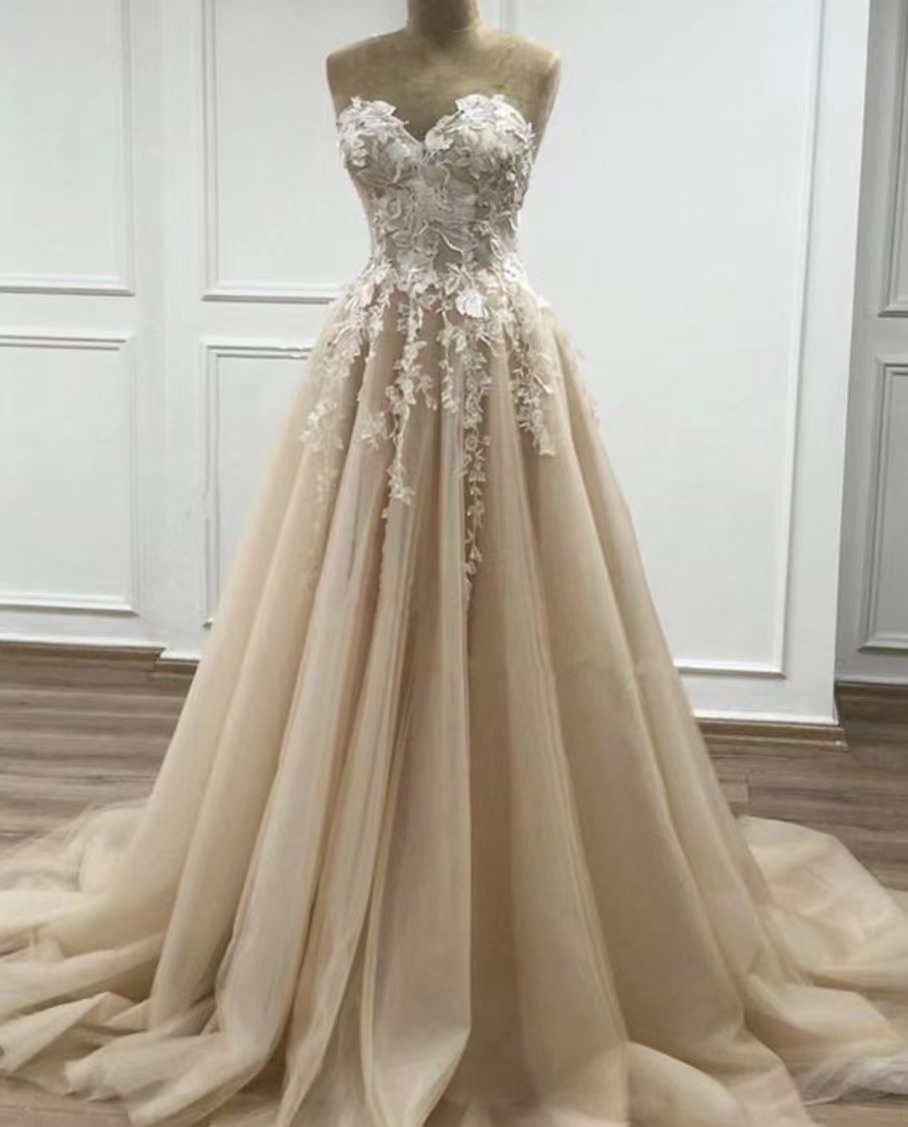 Sweetheart Neck Champagne Prom Dresses 2024 A Line Tulle Elegant Prom Gown 2025 Robes De Bal Vestidos De Fiesta