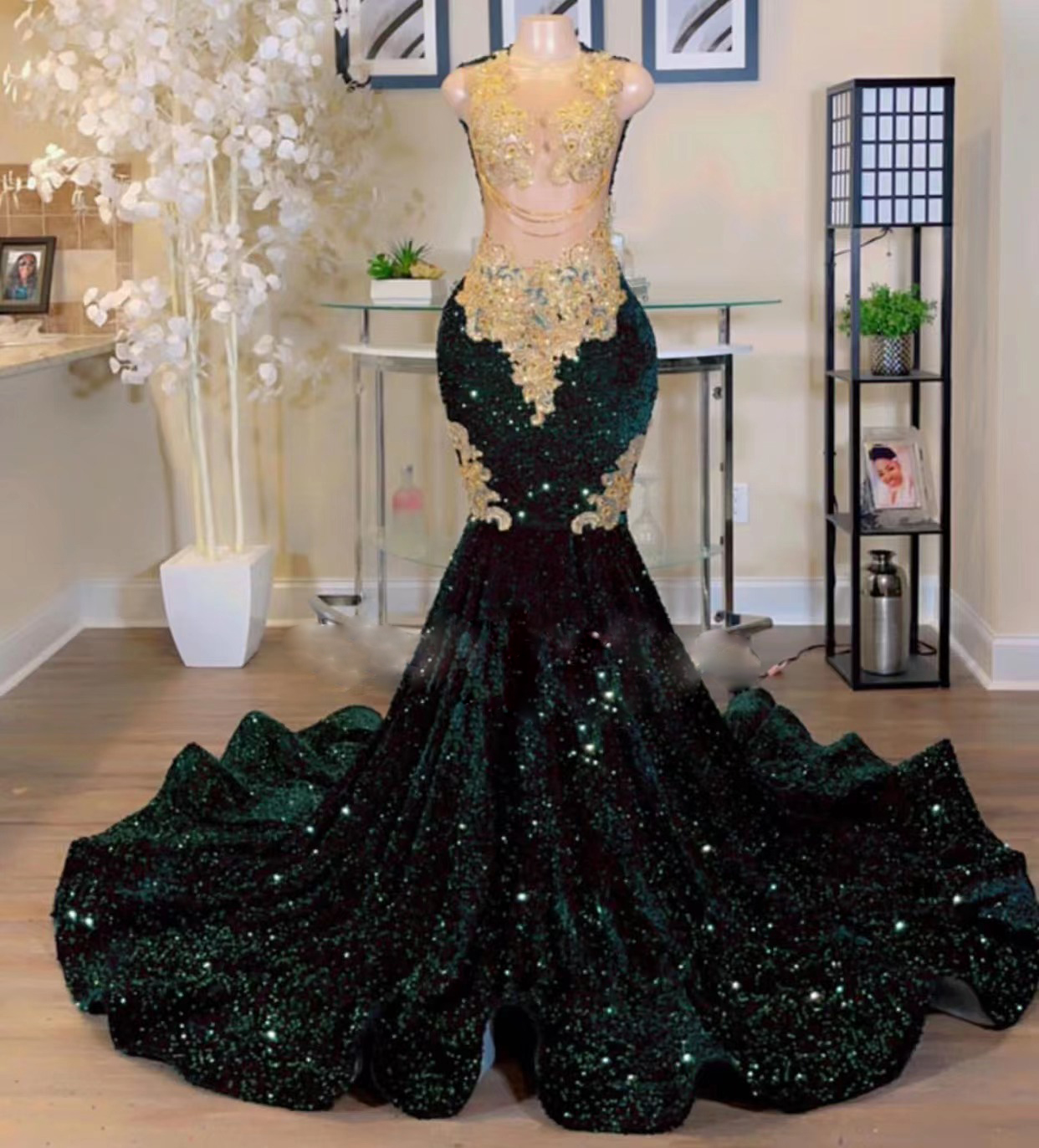 Abendkleider Sleeveless Green Sparkly Prom Dresses For Black Girl Mermaid Modest Gold Lace Applique Elegant Prom Gown Vestidos De Noche Luxury