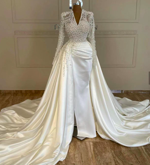 Luxury Gorgeous Wedding Dresses For Women Beaded Peals Long Sleeve V Neck Dubai Fashion Bridal Dresses Vestidos De Novia Robe De Mariee Boho