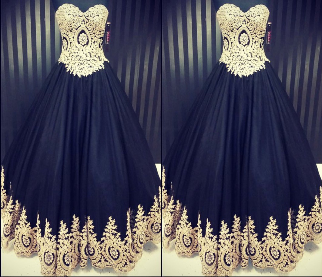 Vintage Black Prom Dresses Robes De Cocktail Lace Applique Elegant Sweetheart Neck A Line Tulle Prom Gown Vestidos De Fiesta