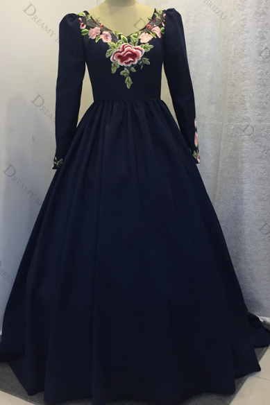 vintage black prom dresses long sleeve embrodiery applique v neck elegant prom gown robe de bal