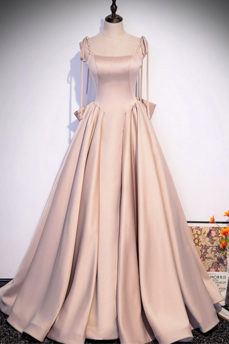 Champagne A Line Prom Dresses 2023 Spaghetti Straps Satin Prom Gown 2024 Robes De Bal Elegant Simple Pleated Evening Dresses Vestidos De