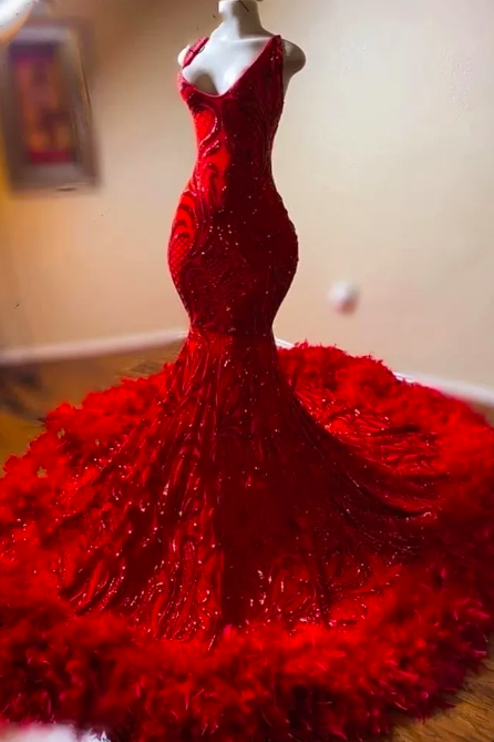 Halter Red Prom Dresses 2024 Feather Sequin Applique Luxury Prom Gown 2025 Formal Occasion Dresses Mermaid Sexy Fashion Party Dresses Glitter