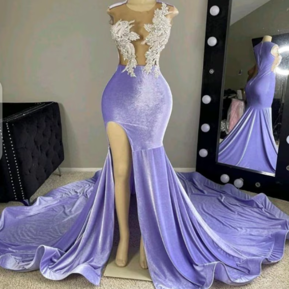 Lavender Purple Prom Dresses Velvet Lace Applique Beading Elegant Formal Gown Vestidos De Fiesta Fashion Sexy Party Dresses with Side Split 